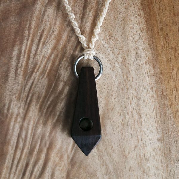 S4033-005 Jade Amulet - Image 2