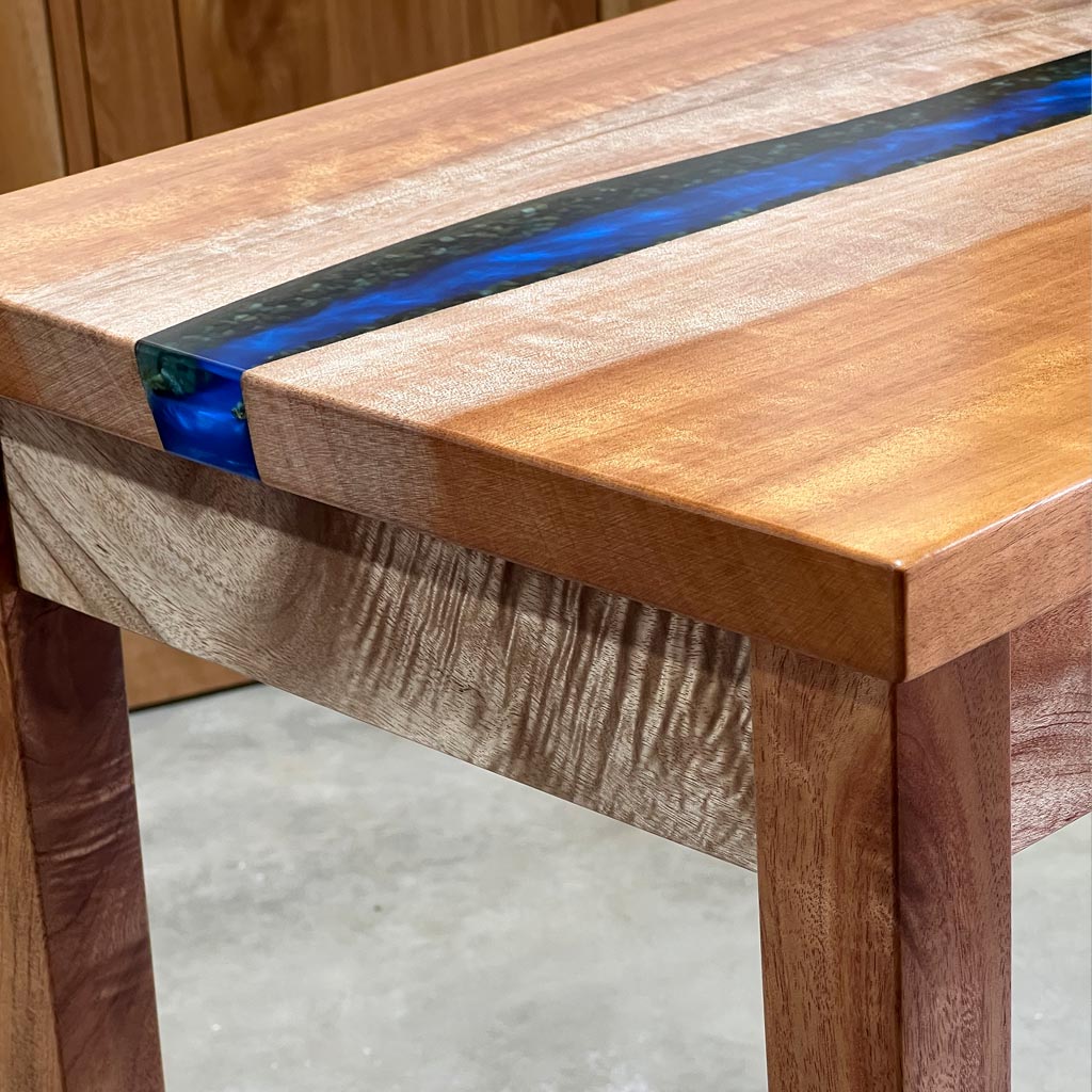 OCC861 Queensland Maple Silkwood Console Table S861 Queensland Maple Silkwood Console Table - Image 1